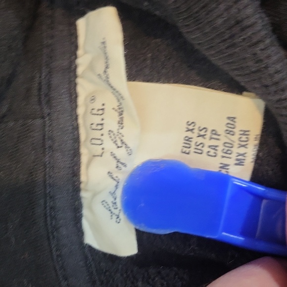 H&M L.o.g.g. WB Friends Colab "FRIENDS" Fleece Lined Pocket Hoodie Sweatshirt - Picture 8 of 13